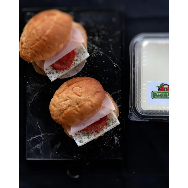 KAYMAKLI PEYNİR (500gr)